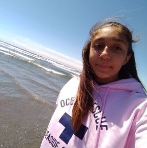 Meet your Posher, Mya